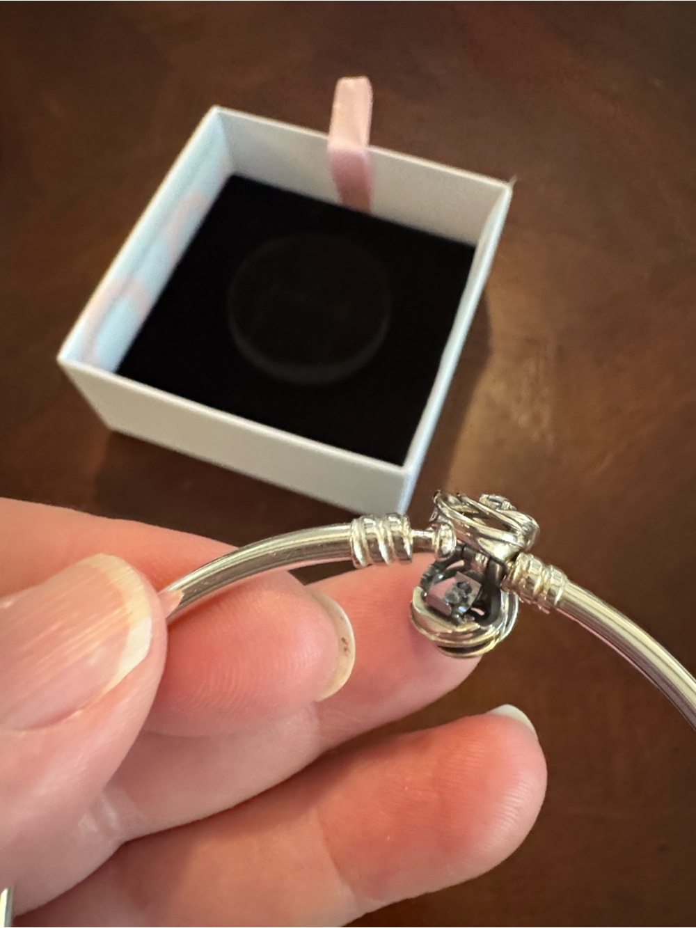Pandora Moments Sterling Silver Encircled Clasp Bangle Bracelet 8.3 inch - Picture 3 of 7